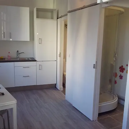 Apartman Backpackers S1 & S2 *